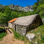 Appartamento Amarena Starigrad Paklenica