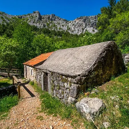 Apartman Amarena Starigrad-Paklenica