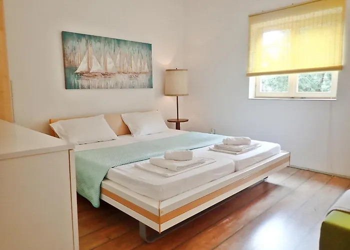 Apartment Amarena Starigrad Paklenica